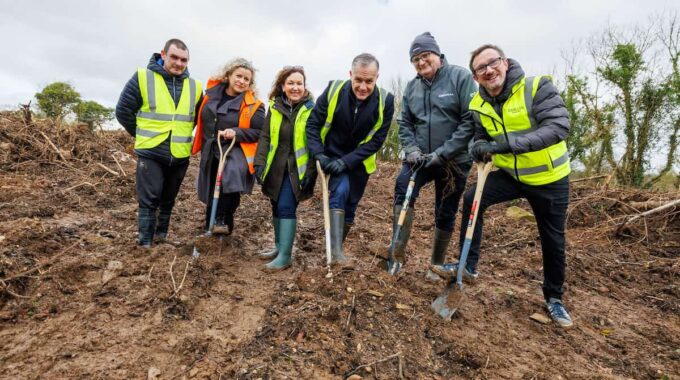 Planting native trees in Inistioge, Co. Kilkenny. Conor Stapleton, King Koil (right hand side) with the Guaranteed Irish Forest founders at Inistioge, Co. Kilkenny